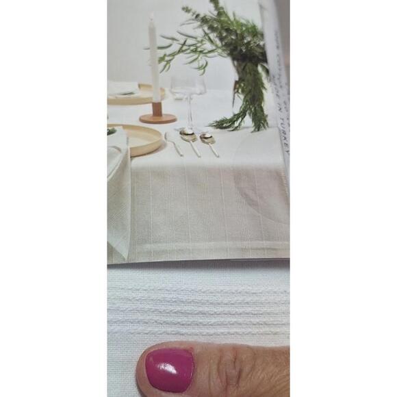 Thyme & Sage 60”X84” 100% Cotton Tablecloth European Collection Standard Turkey - Picture 7 of 8